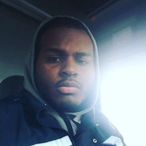 Meet your Posher, Plinio